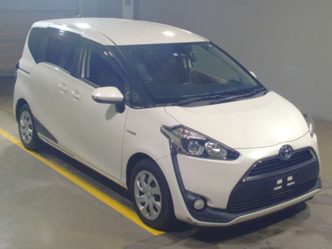 2018 Toyota Sienta NHP170G[2]