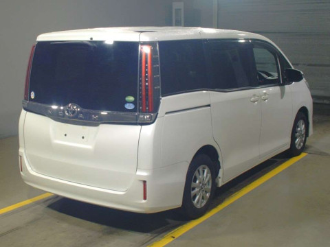 2018 Toyota Noah ZRR80G[1]