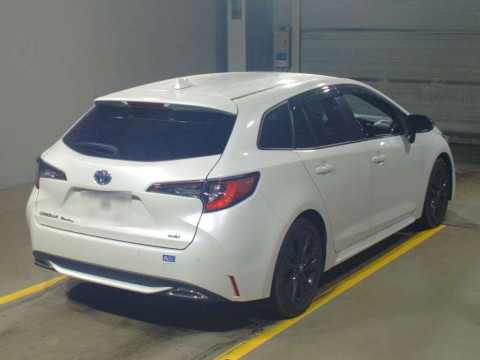 2022 Toyota Corolla Touring Wagon ZWE211W[1]