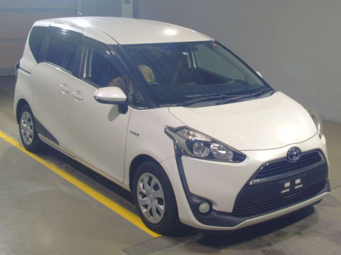 2015 Toyota Sienta NHP170G[2]