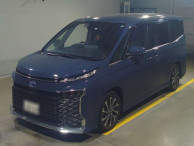 2022 Toyota Voxy