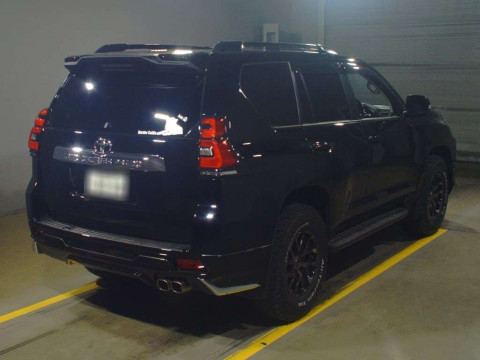 2023 Toyota Land Cruiser Prado TRJ150W[1]