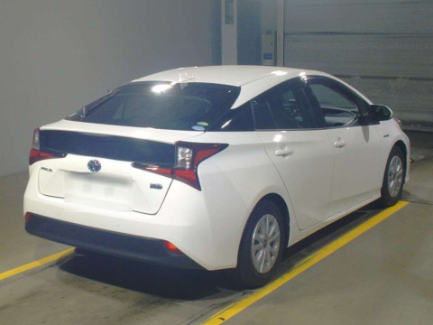 2019 Toyota Prius ZVW51[1]