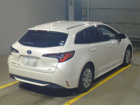 2020 Toyota Corolla Touring Wagon ZWE214W[1]