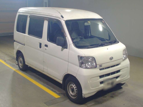 2014 Daihatsu Hijet Cargo S331V[2]