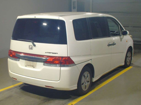 2006 Honda Step WGN RG1[1]