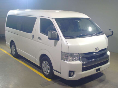 2020 Toyota Hiace Van GDH211K[2]