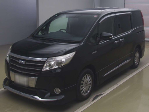 2014 Toyota Noah ZWR80G[0]