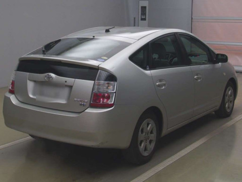 2004 Toyota Prius NHW20[1]