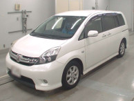 2012 Toyota Isis