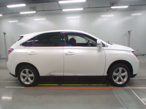 2011 Lexus RX GYL16W[2]