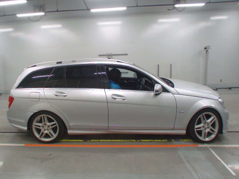 2011 Mercedes Benz C CLASS STATION WAGON 204248[2]