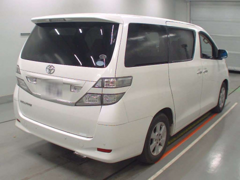 2010 Toyota Vellfire ANH20W[1]