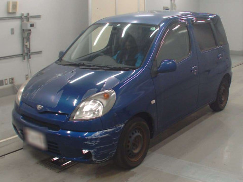 2002 Toyota Fun Cargo NCP20[0]