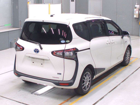 2015 Toyota Sienta NHP170G[1]