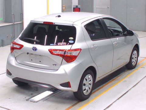 2019 Toyota Vitz NHP130[1]