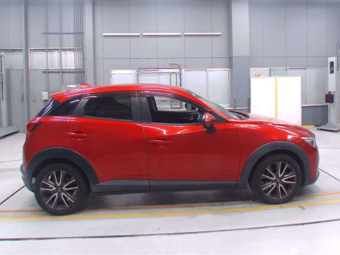 2015 Mazda CX-3 DK5FW[2]