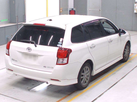 2014 Toyota Corolla Fielder NZE161G[1]