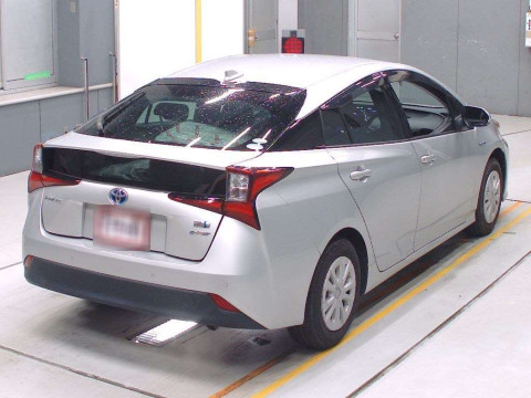 2019 Toyota Prius ZVW55[1]