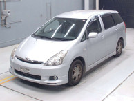 2004 Toyota Wish