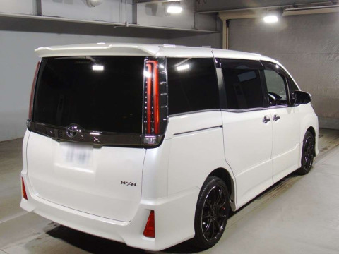 2018 Toyota Noah ZRR80W[1]