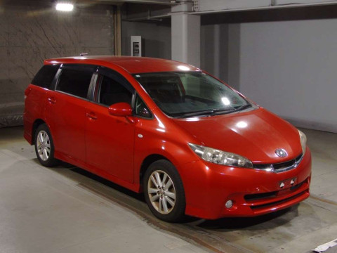 2010 Toyota Wish ZGE20W[2]