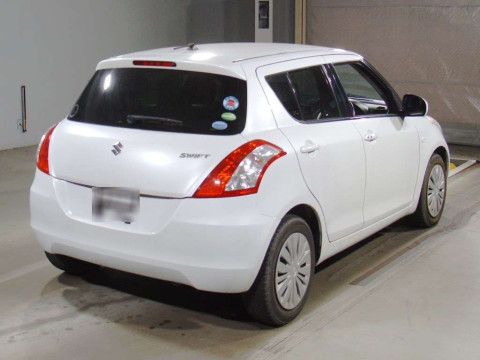 2014 Suzuki Swift ZC72S[1]