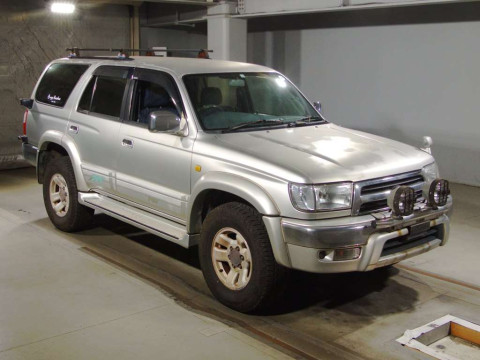 1999 Toyota Hilux Surf RZN185W[2]