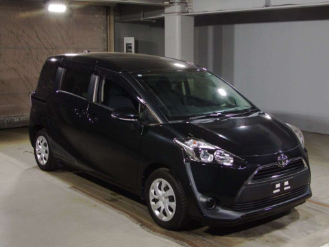 2016 Toyota Sienta NSP170G[2]