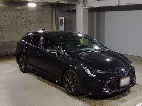 2021 Toyota Corolla Touring Wagon ZWE211W[2]