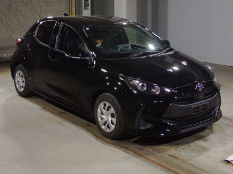 2022 Toyota YARIS KSP210[2]