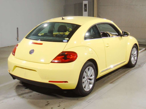 2012 Volkswagen Beetle 16CBZ[1]