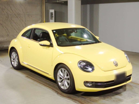 2012 Volkswagen Beetle 16CBZ[2]