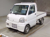 2000 Mitsubishi Minicab Truck