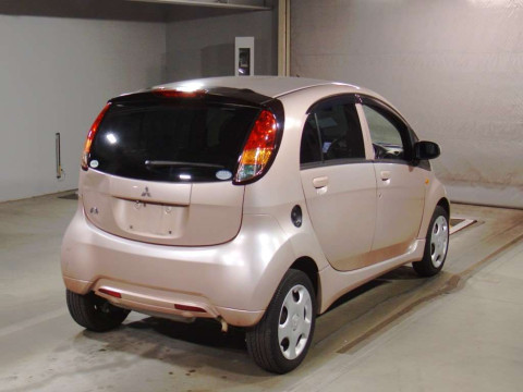 2010 Mitsubishi i HA1W[1]