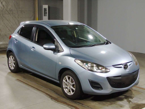 2012 Mazda Demio DEJFS[2]