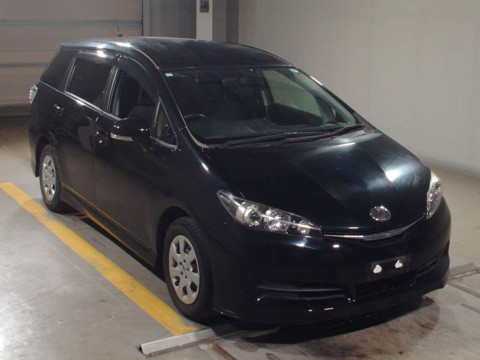 2013 Toyota Wish ZGE20G[2]