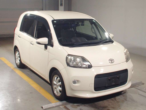 2013 Toyota Porte NCP141[2]