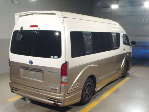 2010 Toyota Hiace Wagon TRH224W[1]