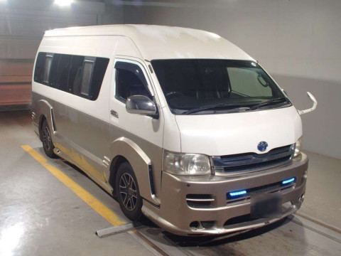 2010 Toyota Hiace Wagon TRH224W[2]