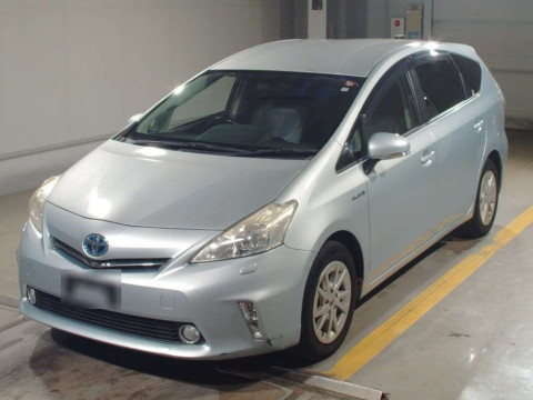 2011 Toyota Prius alpha ZVW40W[0]