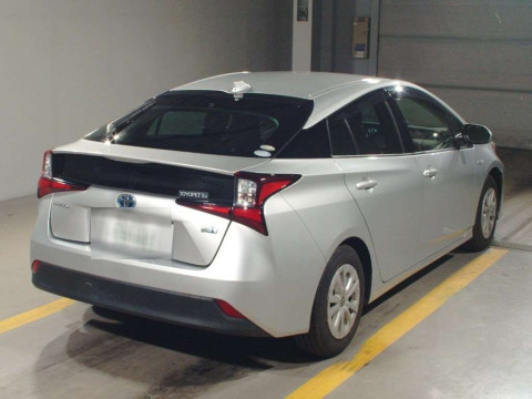 2019 Toyota Prius ZVW51[1]