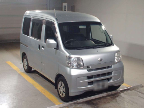 2017 Daihatsu Hijet Cargo S331V[2]