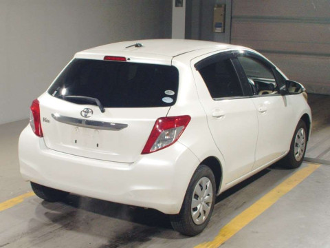 2012 Toyota Vitz KSP130[1]