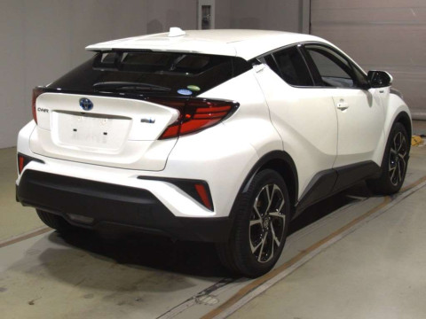 2020 Toyota C-HR ZYX11[1]