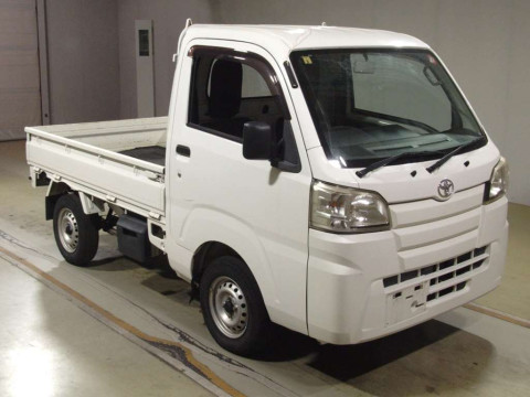 2015 Toyota Pixis Truck S500U[2]