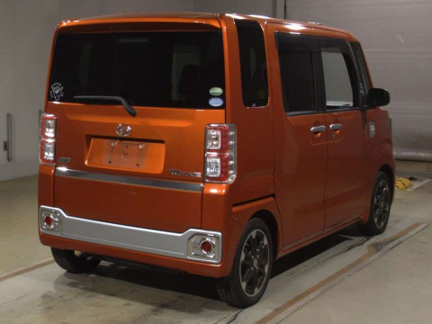 2014 Daihatsu Wake LA700S[1]