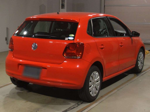 2012 Volkswagen Polo 6RCBZ[1]