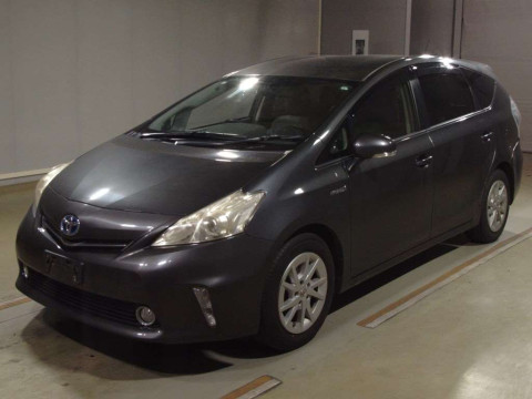 2013 Toyota Prius alpha ZVW40W[0]