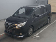 2015 Toyota Noah